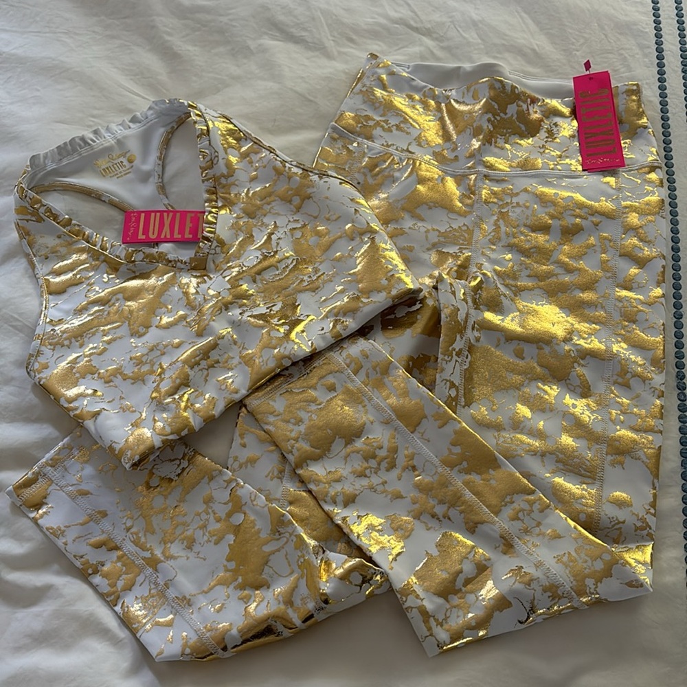 Lily Pulitzer *NWT* Luxletic set (Bra top and leggings)